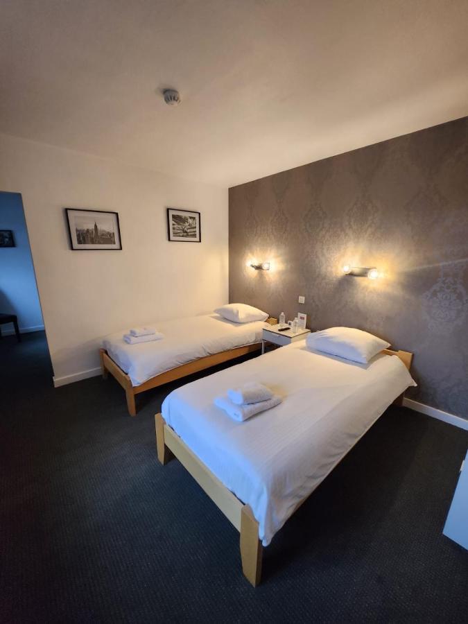 Hotel Francorchamps Pitlane Lodge Ngoại thất bức ảnh