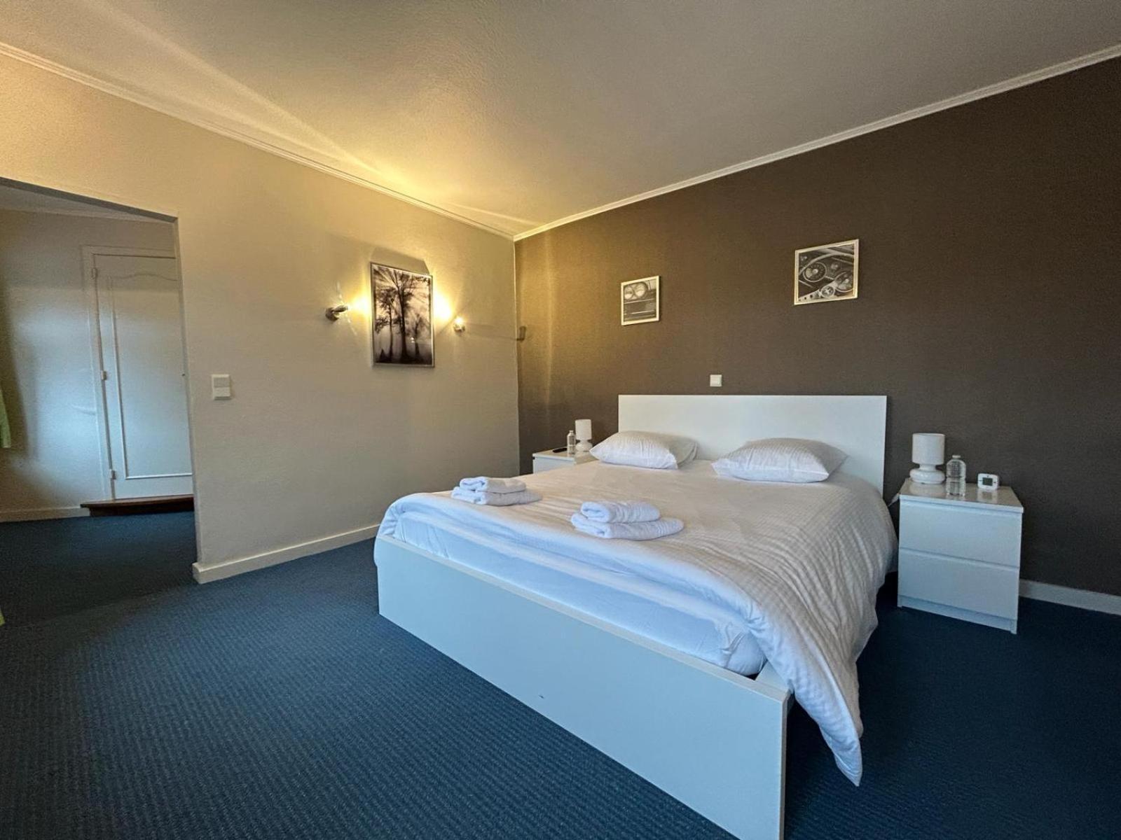 Hotel Francorchamps Pitlane Lodge Ngoại thất bức ảnh